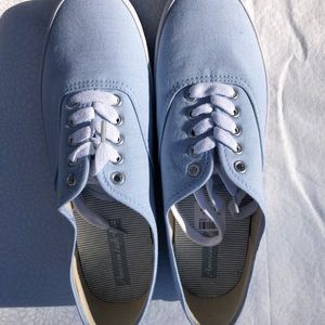 American eagle shoes